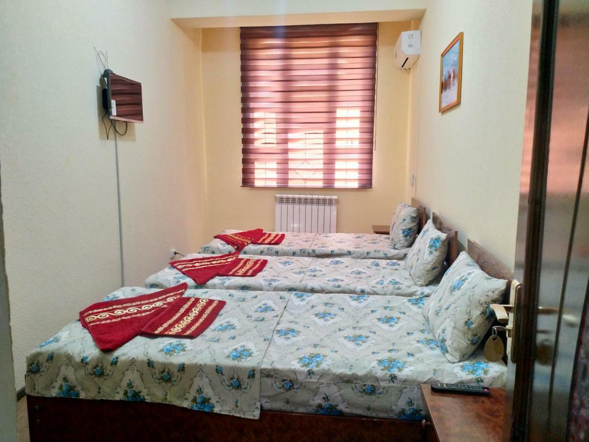 Hostel Mukarram Buhara Exterior foto